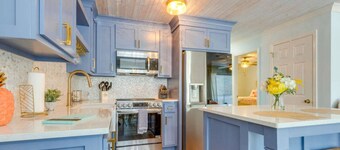 Charming 3BR/2B Coastal Cottage - Quiet Getaway on Dauphin Island