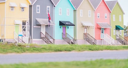 Charming 3BR/2B Coastal Cottage - Quiet Getaway on Dauphin Island