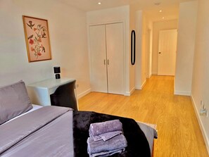 2 chambres, Wi-Fi gratuit, draps fournis