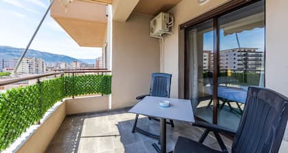 Green Tea Apartment