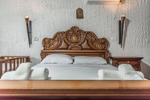 3 chambres, fer et planche à repasser, Wi-Fi, literie fournie
