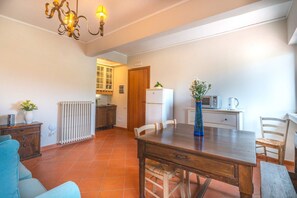 Apartamento | 2 dormitorios y Internet