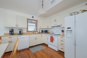 Fridge, microwave, oven, dishwasher