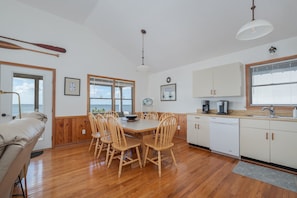 Dining - 5277-Sounds Good, Soundfront Sanctuary | Private Sunset Decks (Kill Devil Hills)