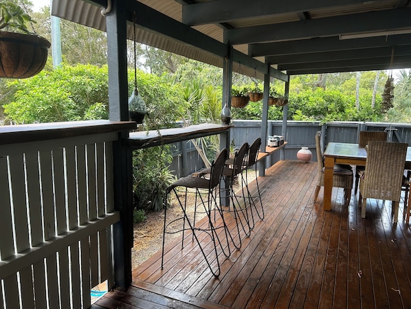 Outdoor dining