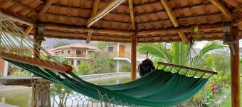 Marvelous bungalow with WiFi in the Yunguilla Valley