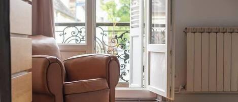 Fernseher, Arbeitsbereiche