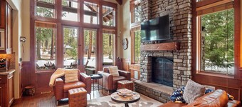 Suncadia Home; Sauna, Hot Tub, Yard, Near Dawson Park on Rope Rider Golf Course