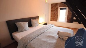 3 多间卧室、旅行婴儿床、WiFi、床单