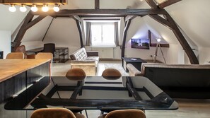 TV, offices