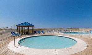 A heated pool - 4 Beachfront Pools & Snack Bar | Affordable Luxury | My Beach Getaways (Orange Beach)
