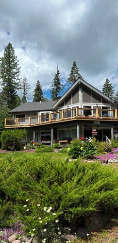 Enjoy your time in the Flathead Valley with your homebase at beautiful Echo Lake