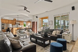 Smart-TV, videospill og bordtennis