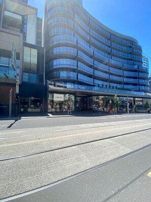 Exterior - Bright and modern 1BD in heart of South Yarra! (South Yarra)