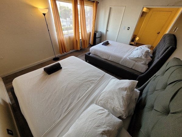 1 bedroom, WiFi, bed sheets