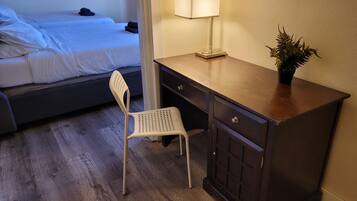 1 habitación, wifi y ropa de cama