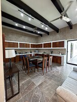 Full-size fridge, microwave, blender, griddle