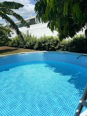 Udendørs pool