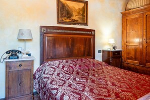 1 bedroom, iron/ironing board, free WiFi, bed sheets - Room 'Beb 1416 Camera' with Shared Terrace, Shared Garden and Wi-Fi (ANGHIARI)