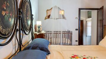 1 sovrum, strykjärn/strykbräda, gratis wi-fi och sängkläder