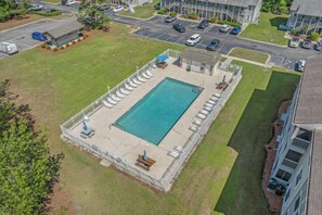 Pool - "Seashell Hideaway" - 7mi to the Ocean Waves (Myrtle Beach)