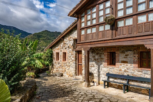 Exterior