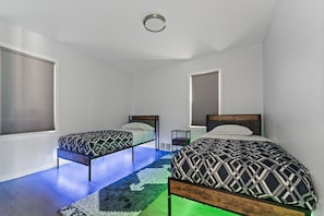 3 Schlafzimmer, Schreibtisch, Bügeleisen/Bügelbrett, kostenloses WLAN