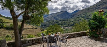 Country House 'Mesilda' with Mountain View, Private Terrace and Balcony