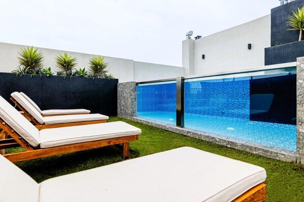 Piscine extérieure
