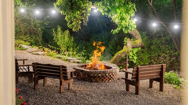 Basic Room, 1 Bedroom (outbuilding (Mountain View /BBQ)) | Exterior - Chuncheon Haven Forest Pension (Chuncheon)