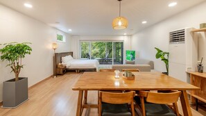 Basic Room, 1 Bedroom (outbuilding (Mountain View /BBQ)) | 1 bedroom, free WiFi - Chuncheon Haven Forest Pension (Chuncheon)