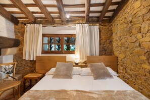 6 chambres, fer et planche Ă repasser, Wi-Fi gratuit, draps fournis