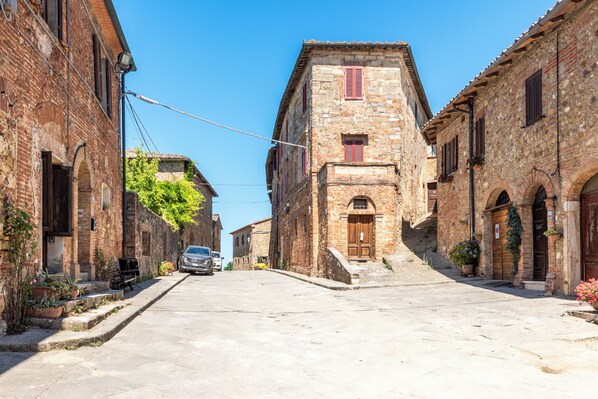 Exterior - Holiday Home 'Traveling_spoon' with Wi-Fi (Belforte)