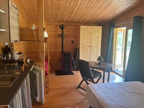 1 chambre, Wi-Fi gratuit, draps fournis