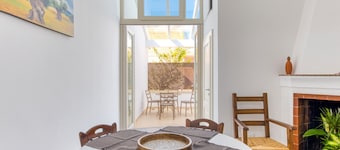 Holiday Home 'Don Paolo' with Private Terrace, Wi-Fi and Air Conditioning