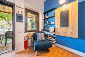 Interior - Studio Apartment 'Monolocale Costa Rei' with Private Terrace, Shared Garden and Air Conditioning (Costa Rei)