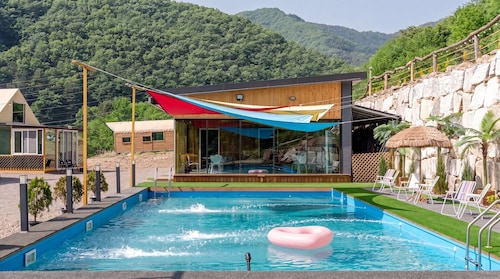Gapyeong Castra Glamping
