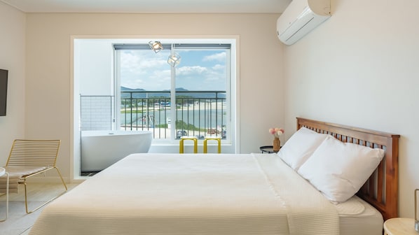 Habitación básica, 1 habitación (201(Ocean View/ Therapy bathtub)) | 1 dormitorio y wifi gratis