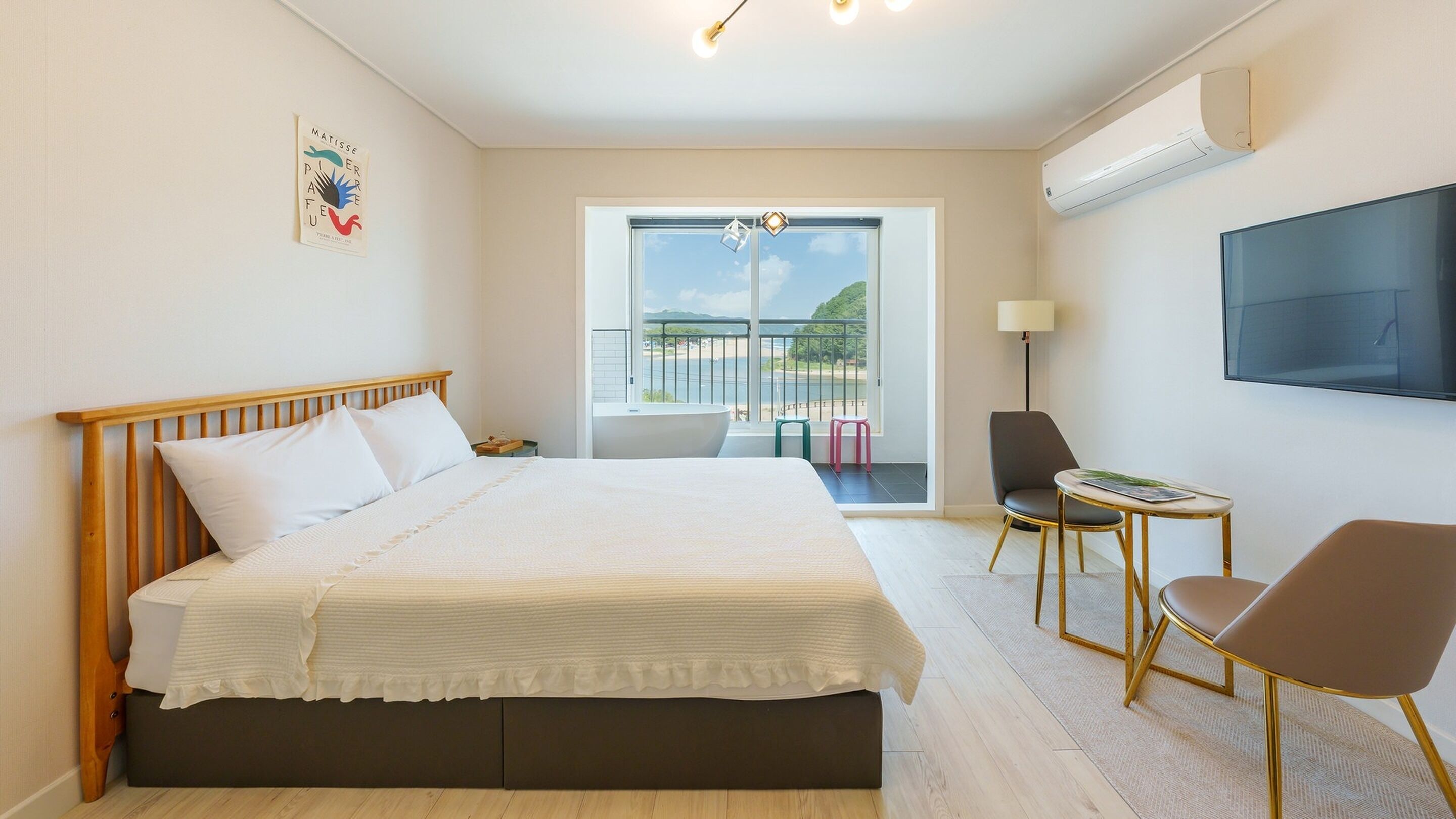 Phòng cơ bản, 1 phòng ngủ (302(Ocean View/ Therapy bathtub)) | 1 phòng ngủ, truy cập Internet không dây miễn phí 