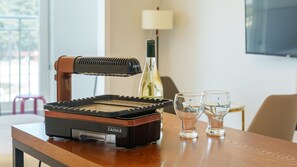 Basic Room, 1 Bedroom (302(Ocean View/ Therapy bathtub)) | 1 bedroom, free WiFi - Samcheok Kong & Bee Ocean View Spa Pensi (Samcheok)