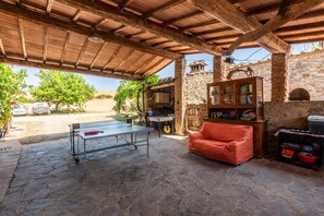 Terrace/patio - Apartment 'Agriturismo San Domenico-Il Roseto' with Private Pool, Shared Terrace and Wi-Fi (Unknown)