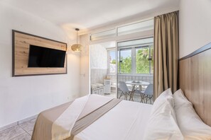 免费 WiFi、床单