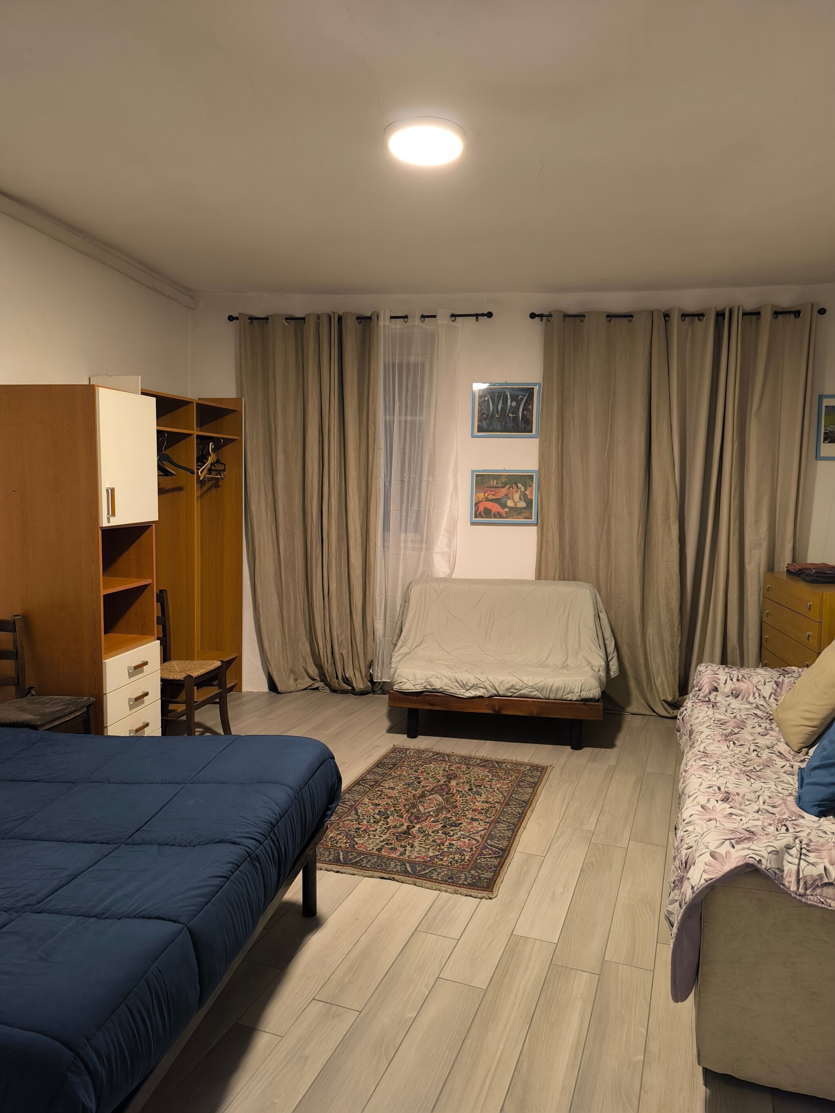 2 bedrooms
