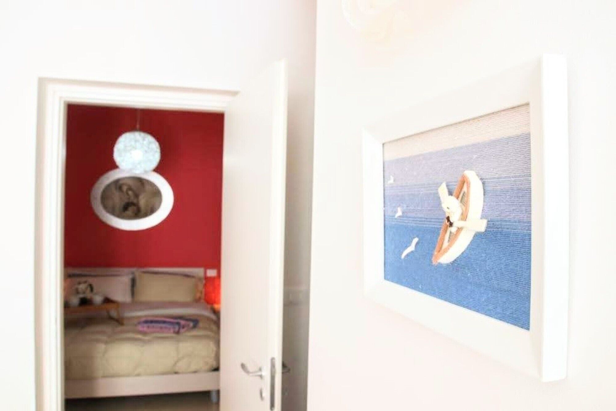 1 habitación, tabla de planchar con plancha, wifi gratis y ropa de cama 