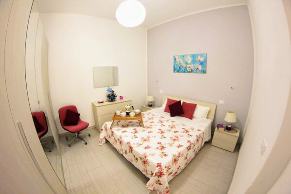 3 habitaciones, tabla de planchar con plancha y wifi gratis 