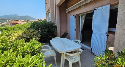 T1 Pinedda, Studio confort-Vue mer- Calme & soleil