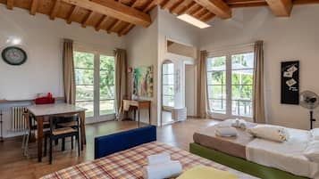 1 camera, ferro/asse da stiro, Wi-Fi gratuito, lenzuola