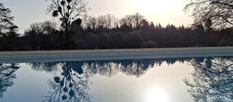 Les Granges de Soulagnieux – Family Holiday Home with Pool and Lake View