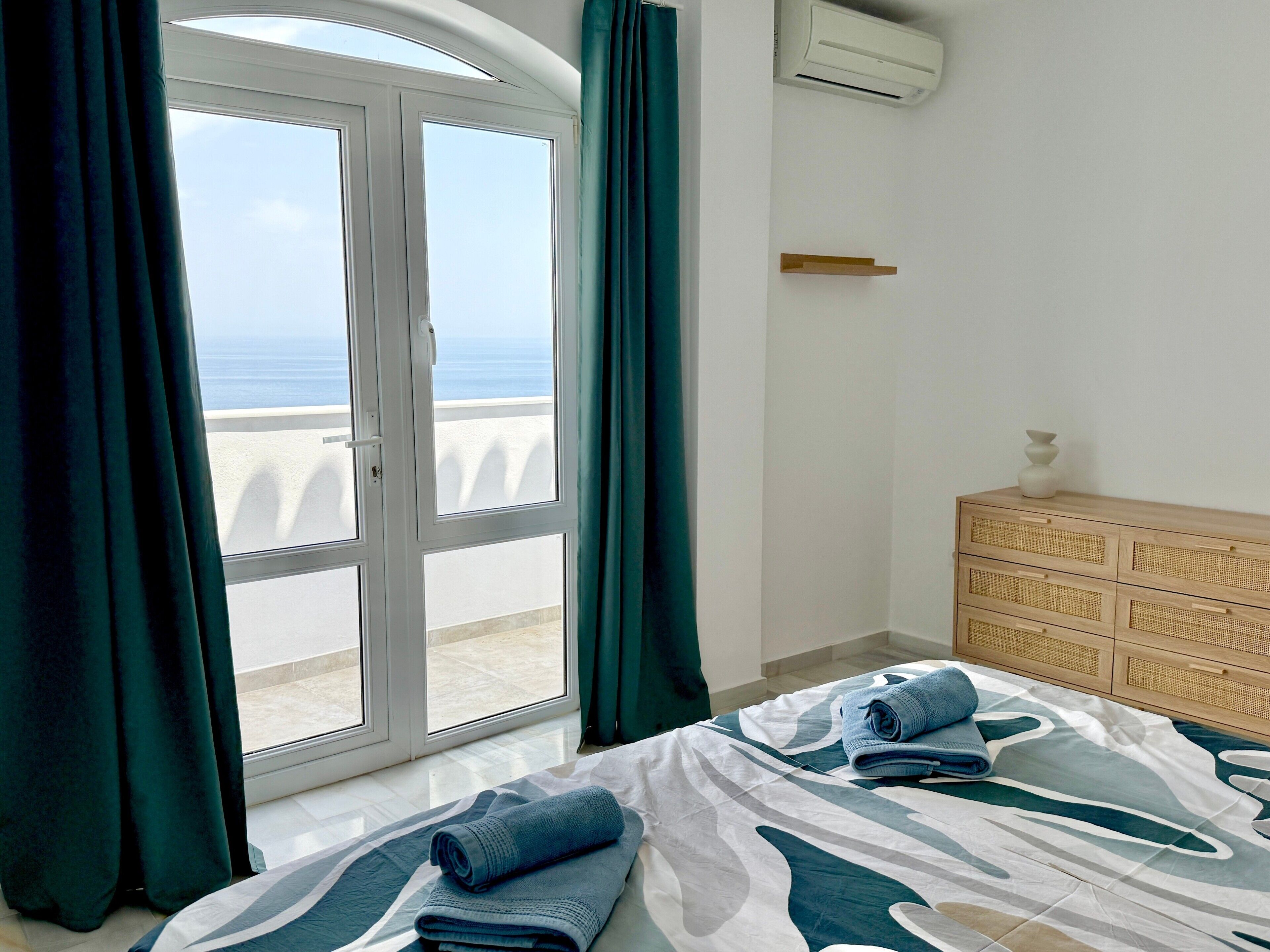 4 Schlafzimmer, Bügeleisen/Bügelbrett, kostenloses WLAN, Bettwäsche