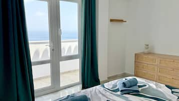 4 Schlafzimmer, Bügeleisen/Bügelbrett, kostenloses WLAN, Bettwäsche